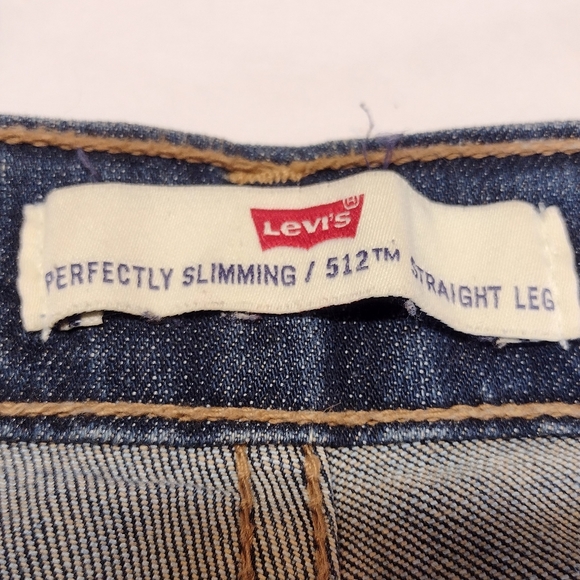 Levi's 512 Straight Leg Perfectly Slimming jeans, size 10. - Picture 7 of 7